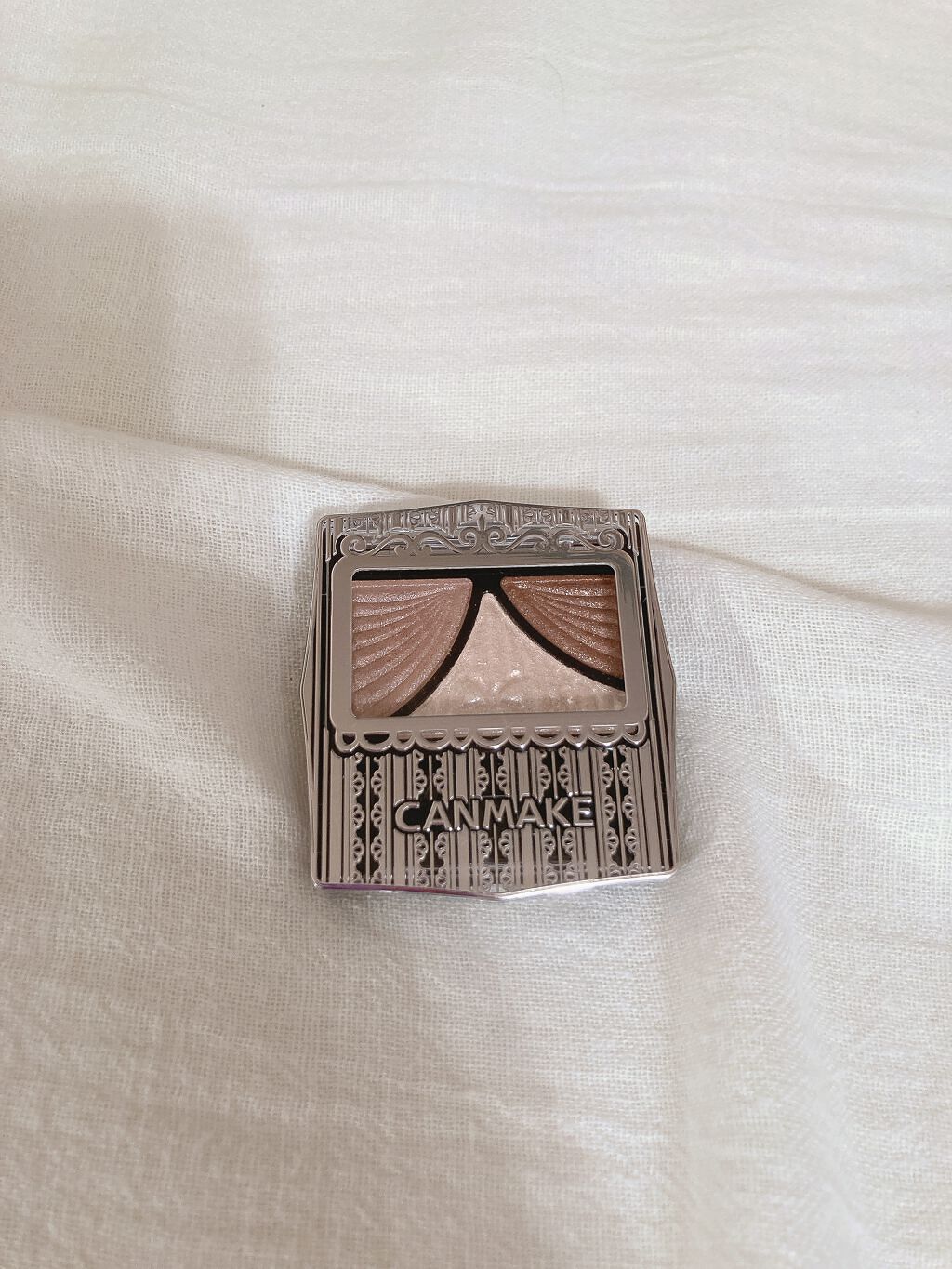 ジューシーピュアアイズ/キャンメイク/アイシャドウパレットを使ったクチコミ(1枚目)