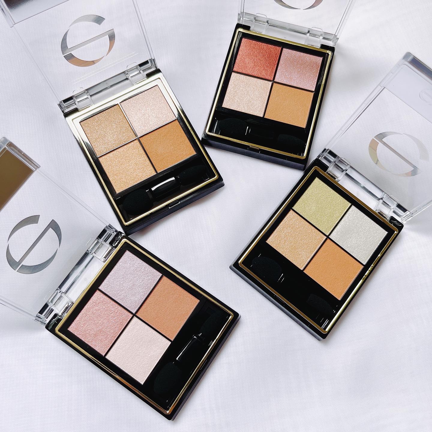 リアルクローズシャドウ/excel/アイシャドウパレットを使ったクチコミ（2枚目）