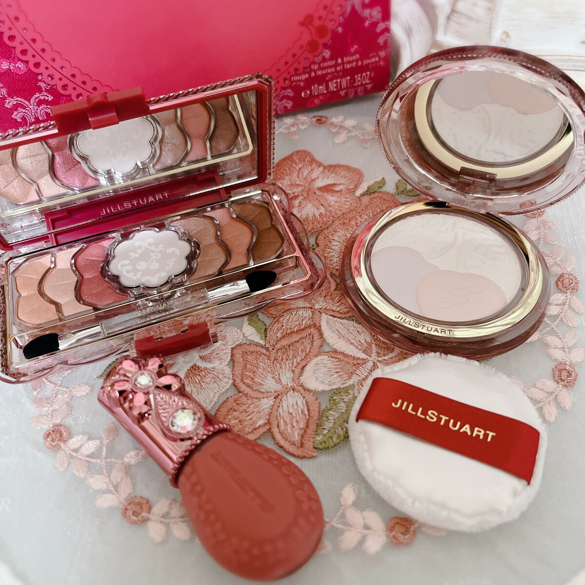 ジルスチュアート ミッドナイトチェリー コレクション/JILL STUART/メイクアップキットを使ったクチコミ(2枚目)