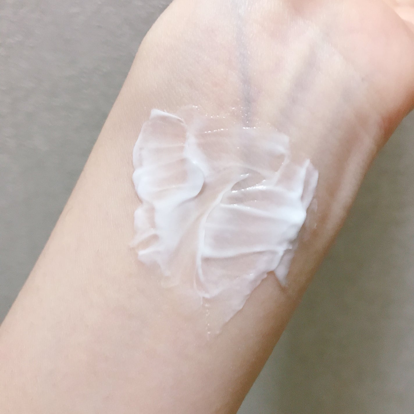 ハイドロバイオーム アンプルクリーム/エヌバイオ/フェイスクリームを使ったクチコミ(4枚目)