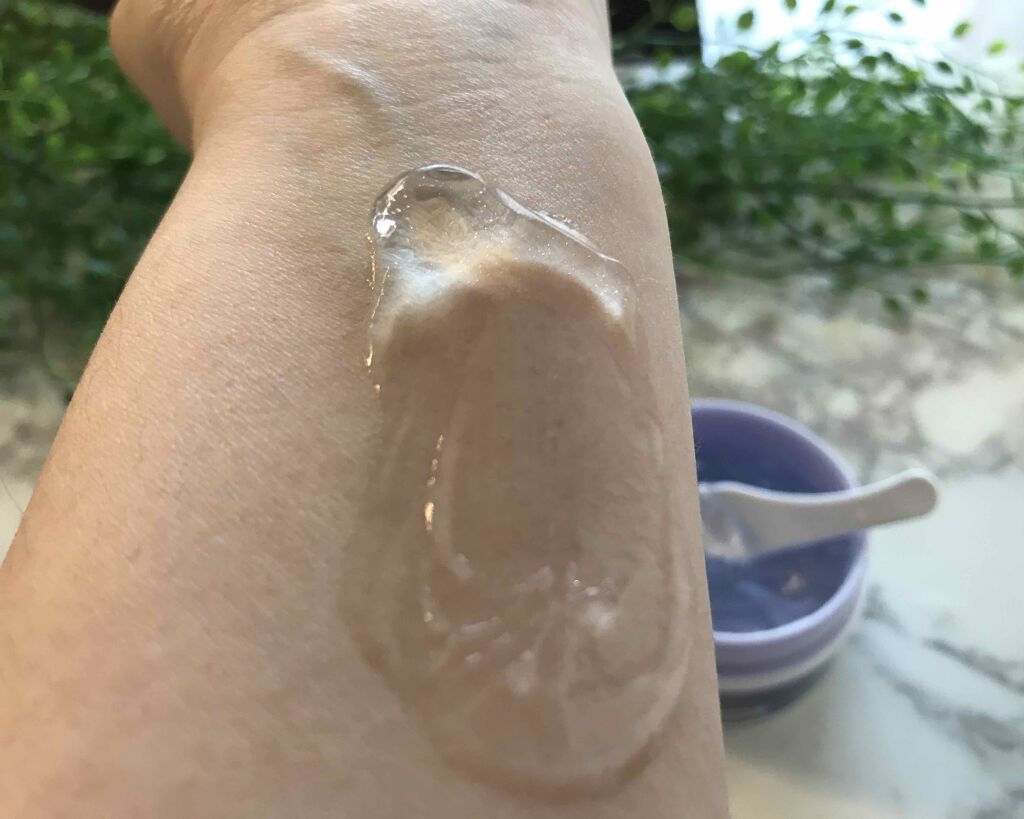 薬用ホワイトニングリフトケアジェル ノーマル/シミウス/オールインワン化粧品を使ったクチコミ（3枚目）