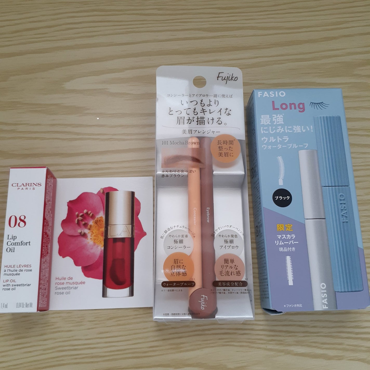 リップコンフォートオイル/CLARINS/リップグロスを使ったクチコミ(8枚目)