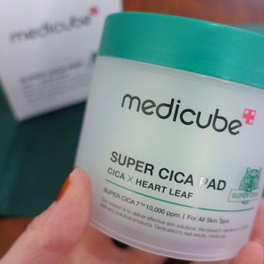 MEDICUBE スーパーシカパッドのクチコミ「.
•*＊•*＊•*＊•*＊•*＊•*＊

メディキューブ
SUPER CICA PAD

......」（1枚目）