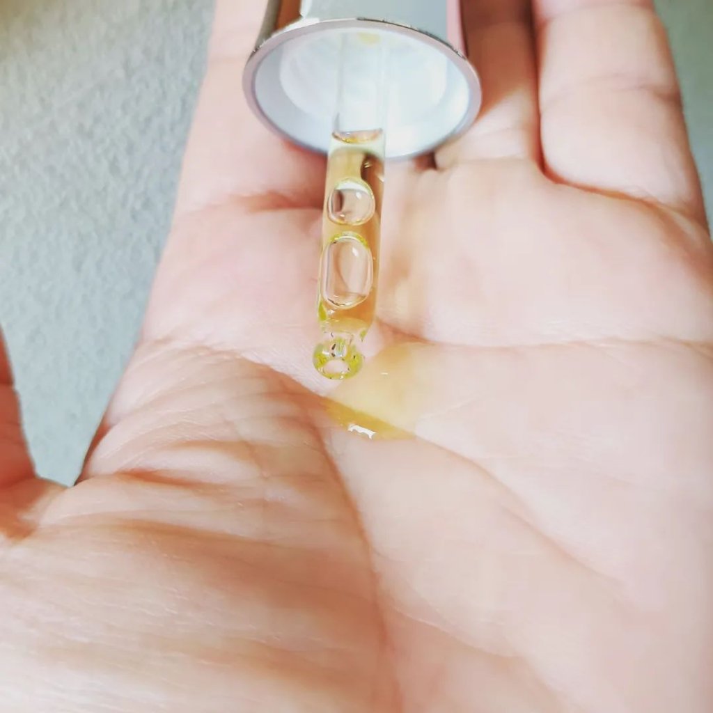 Ultra Whitening Perfect Ampoule/MIGUHARA/美容液を使ったクチコミ（3枚目）