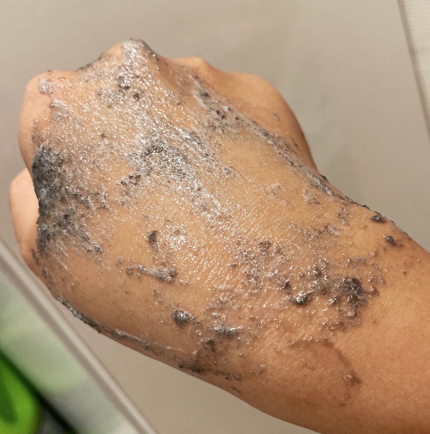 BLACK JELLY WASH(ブラックジェリーウォッシュ)/PLUEST/その他洗顔料を使ったクチコミ(8枚目)