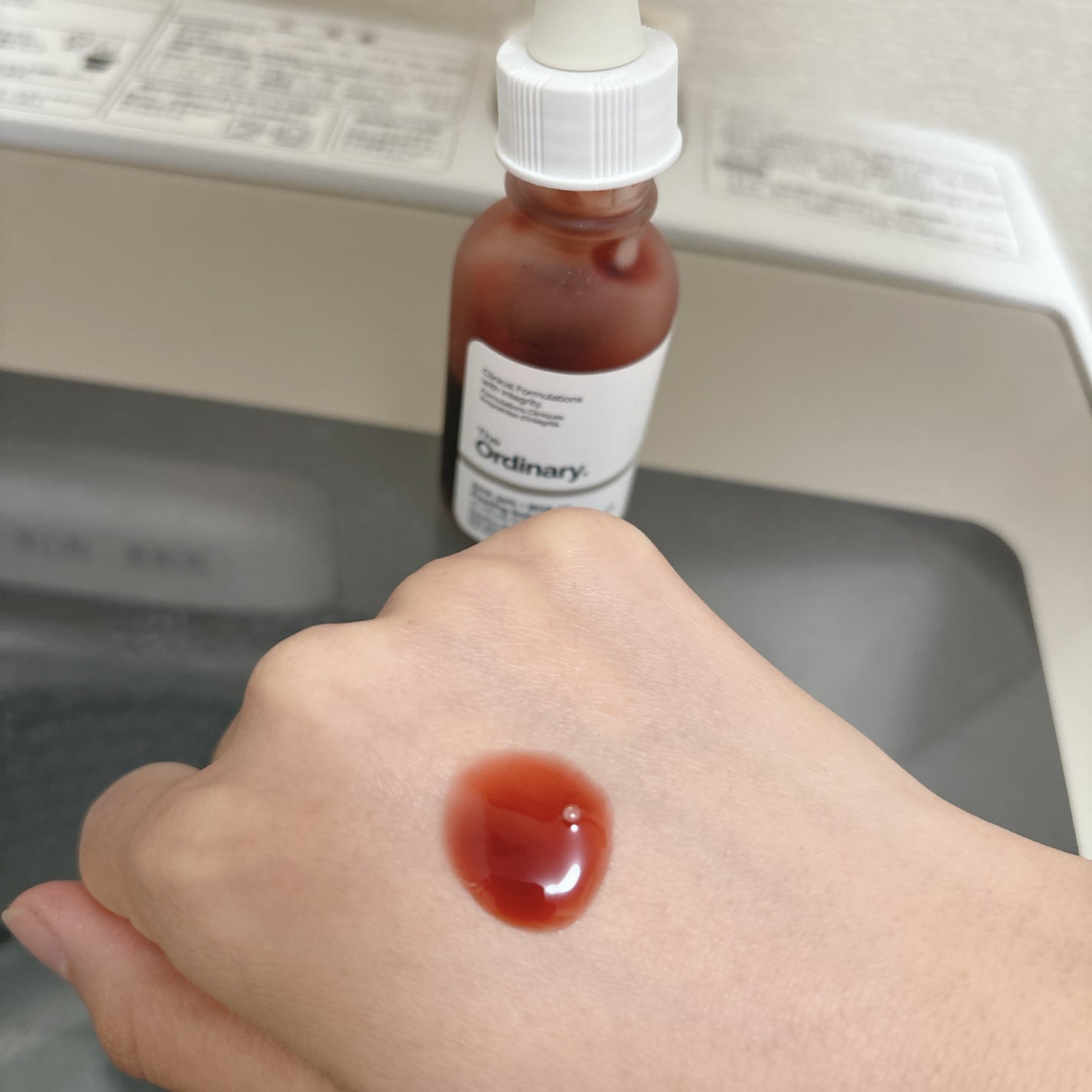 AHA 30% + BHA 2% Peeling Solution/The Ordinary/ピーリングを使ったクチコミ(3枚目)