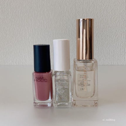 ネイルホリック Classic color/ネイルホリック/マニキュアを使ったクチコミ(4枚目)