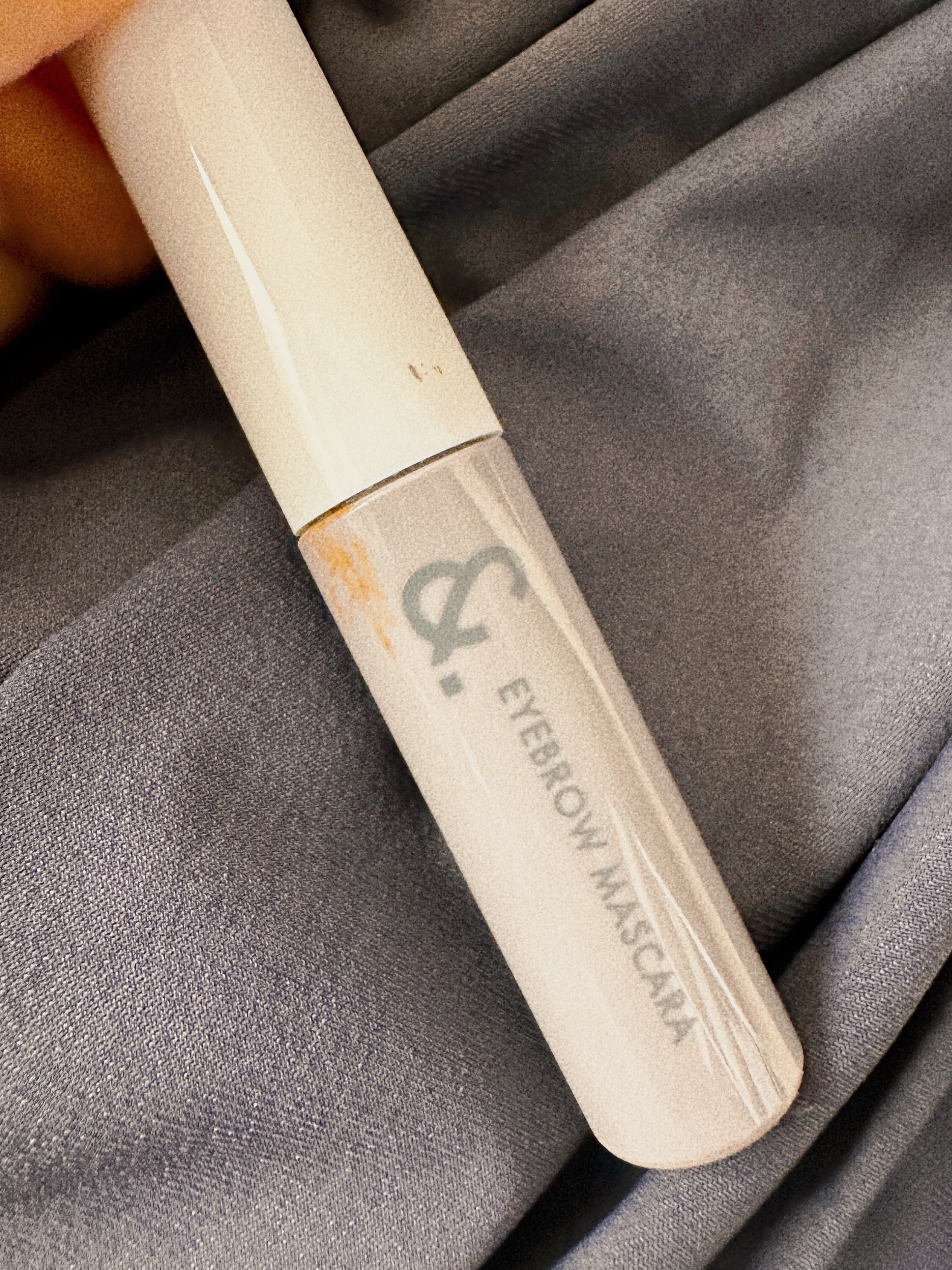 DAISO ＆.眉マスカラのクチコミ「すごくよかったです😍😍

お値段が安い割に発色もとてもいいし、すごく馴染んでくれたので使いやす.....」（1枚目）