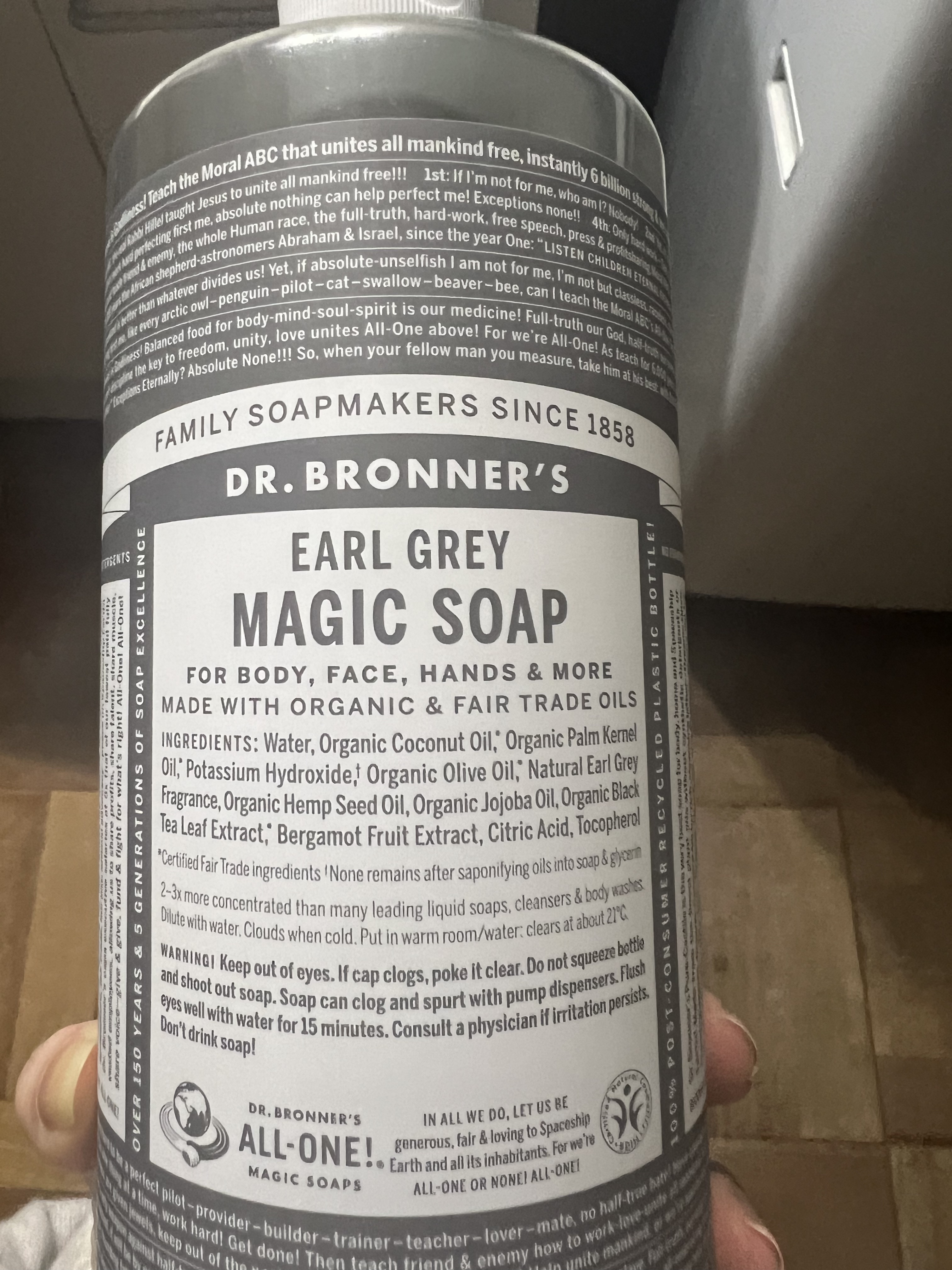 マジックソープ アールグレイ 472ml/ドクターブロナー/ボディソープを使ったクチコミ（1枚目）