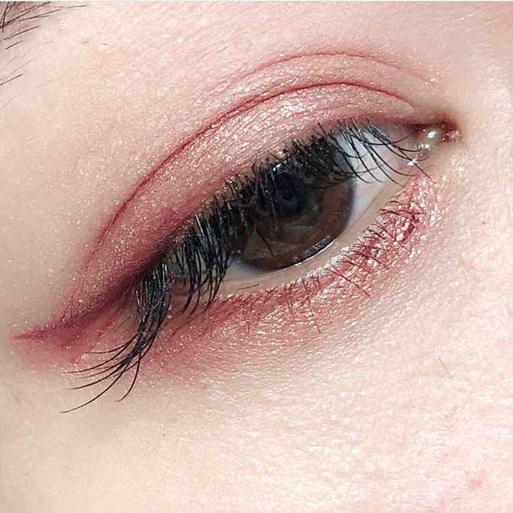 HOURGLASS Scattered Light Glitter Eyeshadow/HOURGLASS/ジェル・クリームアイシャドウを使ったクチコミ(4枚目)