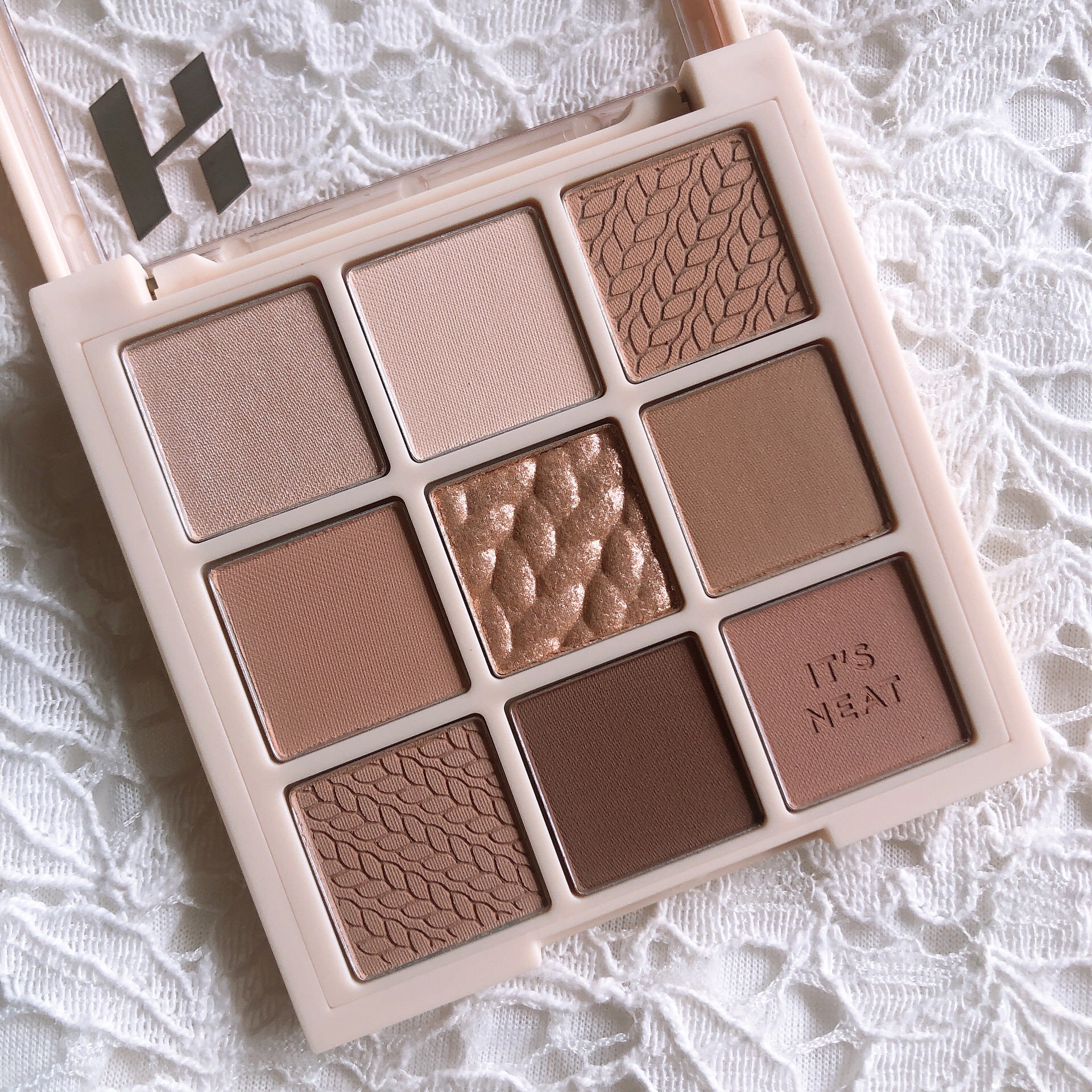 GO TRAVEL 15色アイシャドウパレット/FOCALLURE/アイシャドウパレットを使ったクチコミ（3枚目）