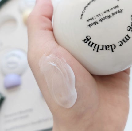 パフューマリー ハンド&ネイルクリーム デューイアルテミシア 50ml/カミール/ハンドクリームを使ったクチコミ(5枚目)