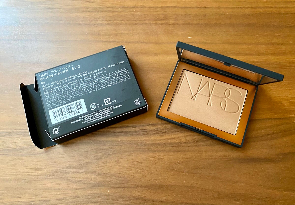 ブロンズパウダー/NARS/プレストパウダーを使ったクチコミ(2枚目)