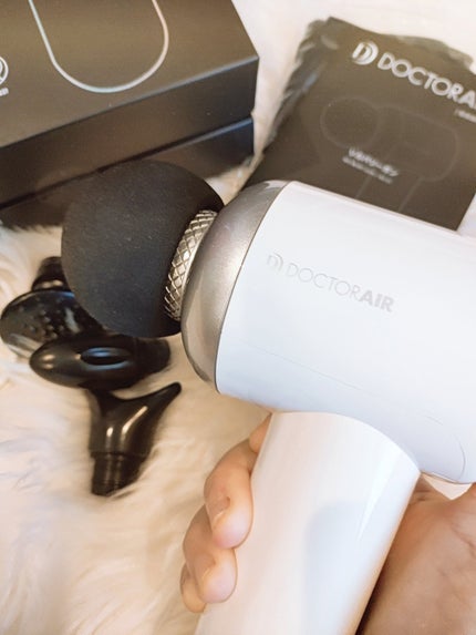 ドクターエア リカバリーガン RECOVERY GUN DOCTORAIR RG-01のクチコミ「
ドクターエア 💪✨
ドクターエア リカバリーガン RG―01 WH
疲れた体に心地よい刺.....」(2枚目)