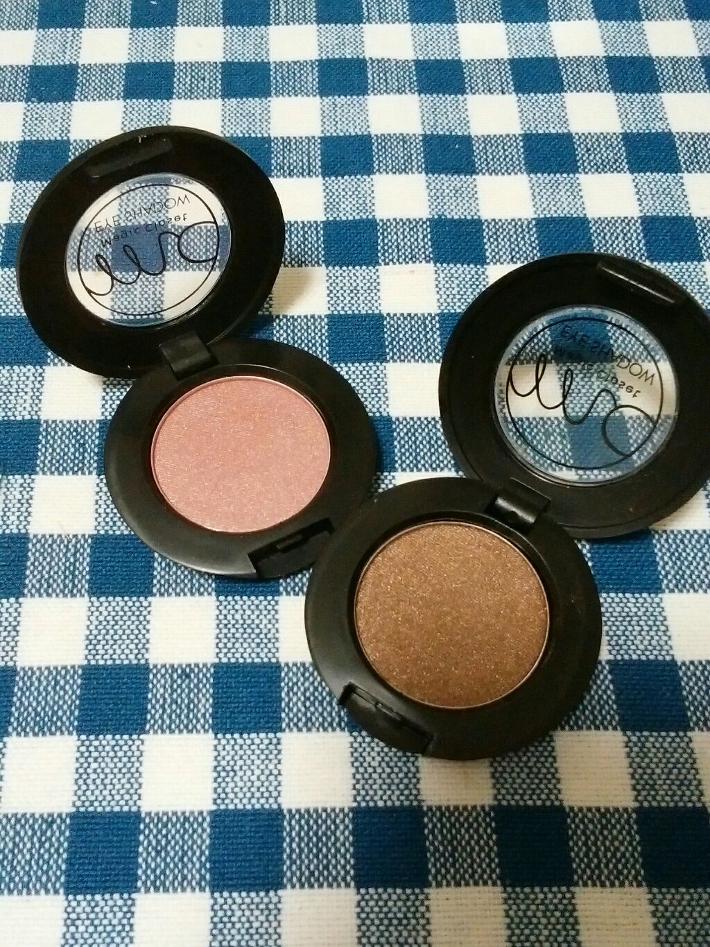 MCアイシャドウ/MAGIC CLOSET/単色アイシャドウを使ったクチコミ（2枚目）