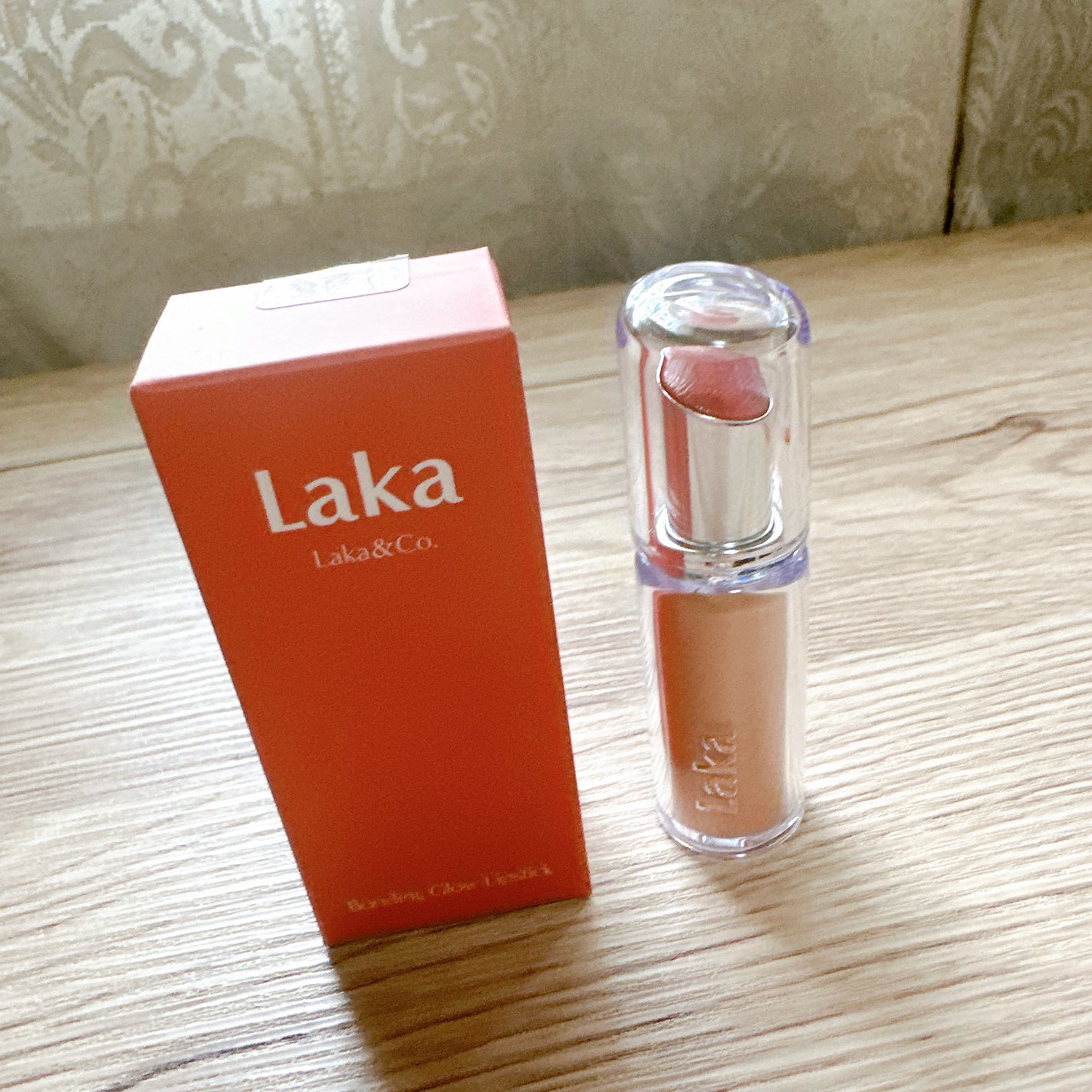 ボンディンググロウリップスティック/Laka/口紅を使ったクチコミ(2枚目)