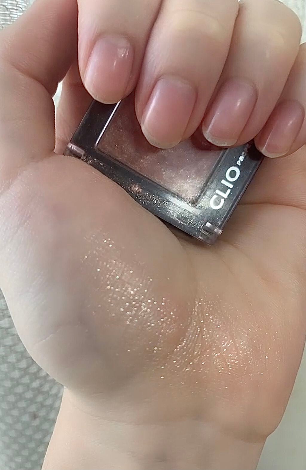 プロ シングル シャドウ/CLIO/単色アイシャドウを使ったクチコミ(3枚目)