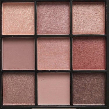 UR GLAM　BLOOMING EYE COLOR PALETTE/U R GLAM/パウダーアイシャドウを使ったクチコミ（2枚目）