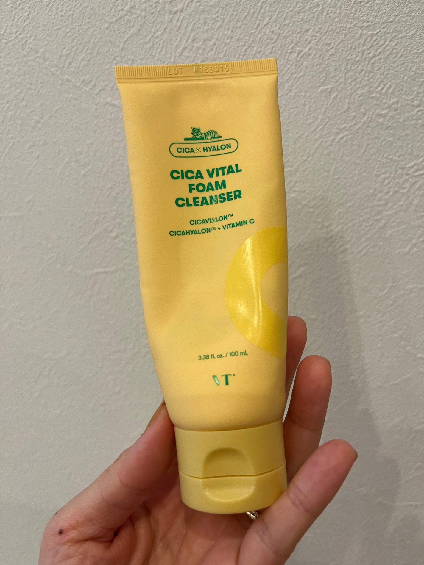 シカバイタル フォームクレンザー/VT/洗顔フォームを使ったクチコミ(1枚目)