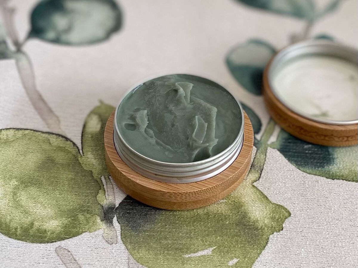 サーモンコラーゲン ハンドクリーム/SIKNUE/ハンドクリームを使ったクチコミ（2枚目）