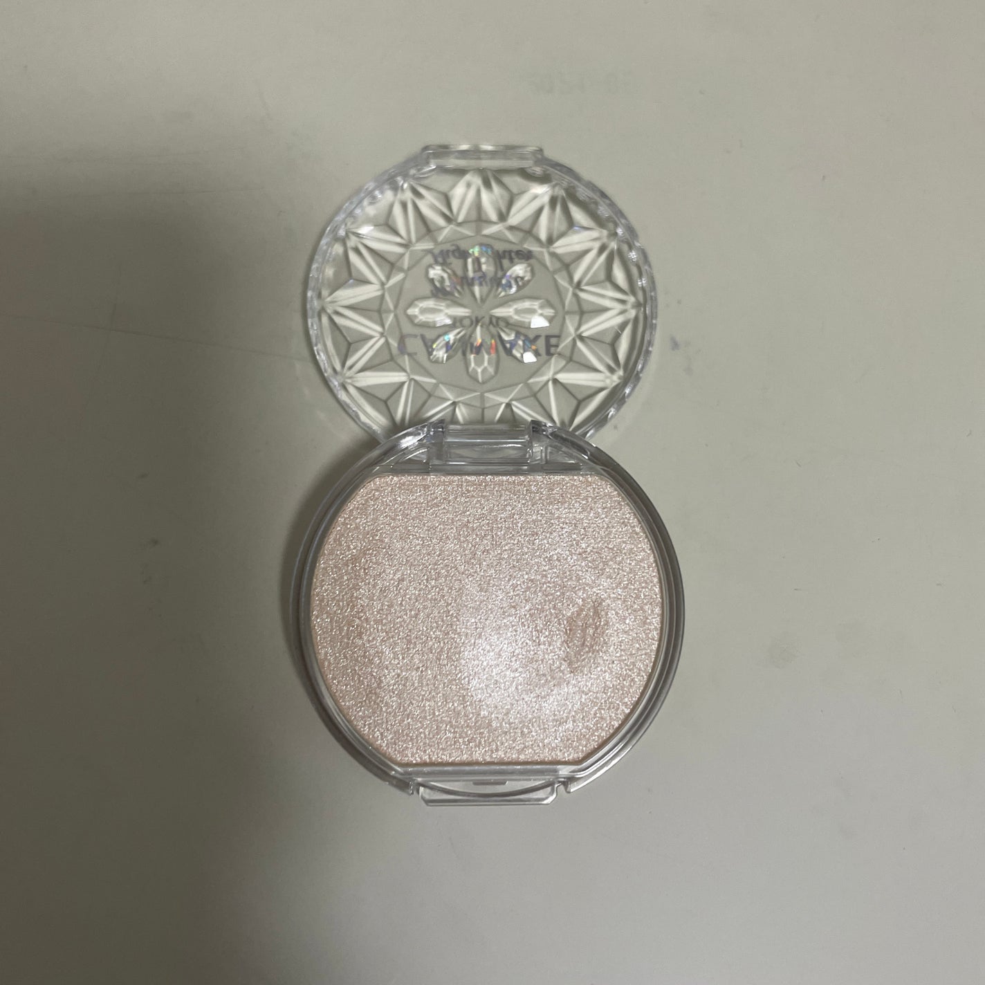 むにゅっとハイライター/キャンメイク/クリームハイライトを使ったクチコミ(1枚目)