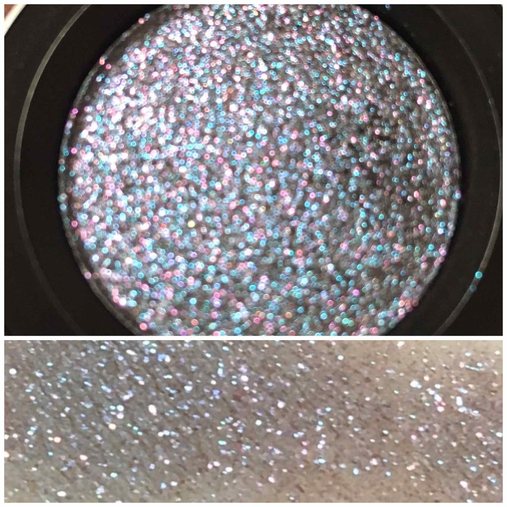 ダズルシャドウ/M・A・C/単色アイシャドウを使ったクチコミ（3枚目）