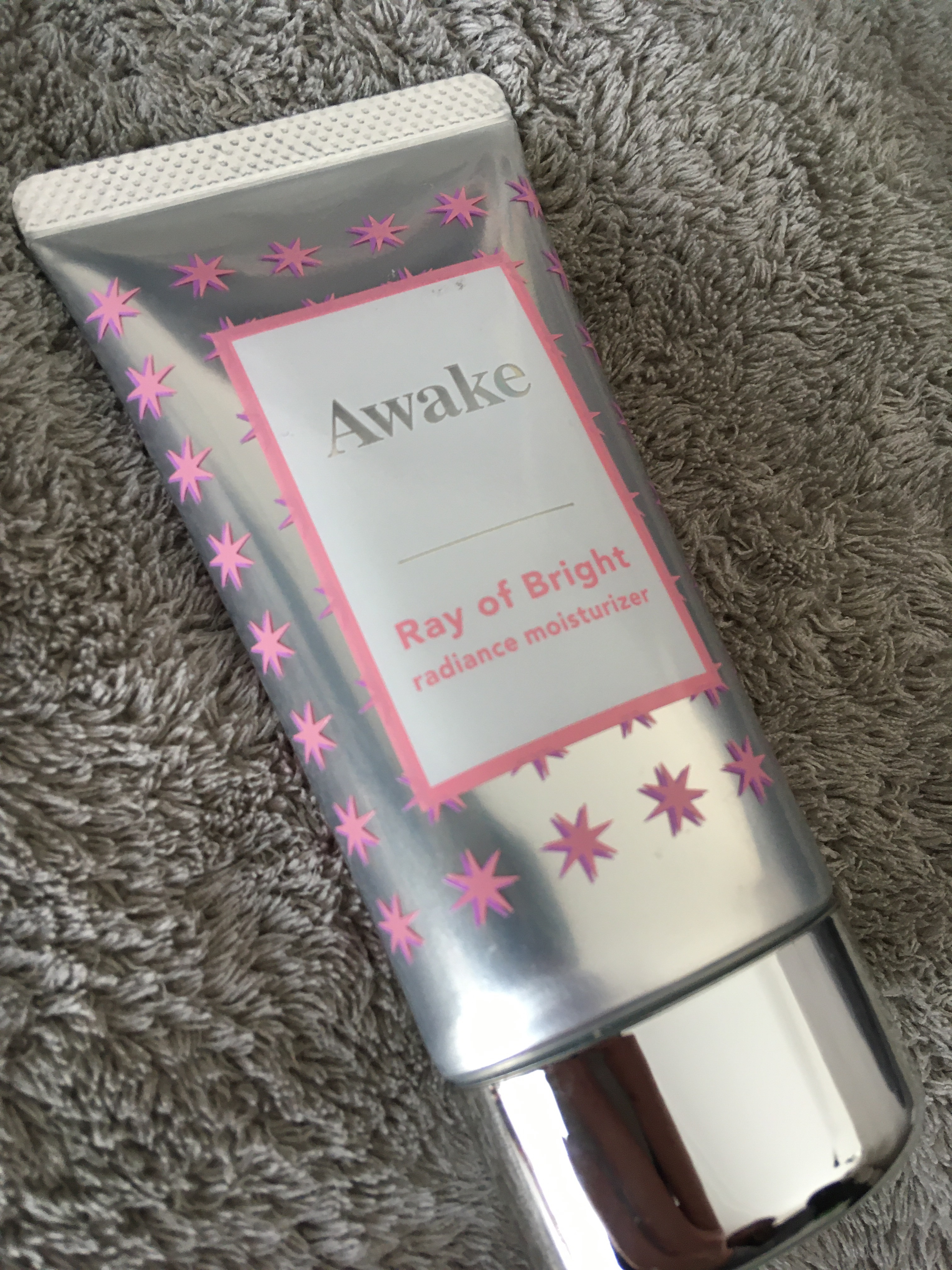 レイオブブライト ラディアンス モイスチュアライザー/Awake/化粧下地を使ったクチコミ（1枚目）