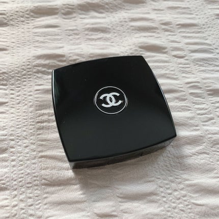 プードゥル ルミエール グラッセ/CHANEL/プレストパウダーを使ったクチコミ(3枚目)
