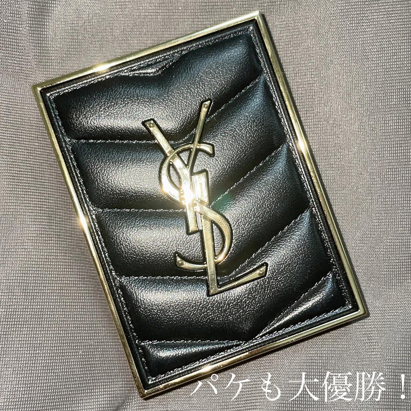 クチュール ミニ クラッチ/YVES SAINT LAURENT BEAUTE/アイシャドウパレットを使ったクチコミ(2枚目)