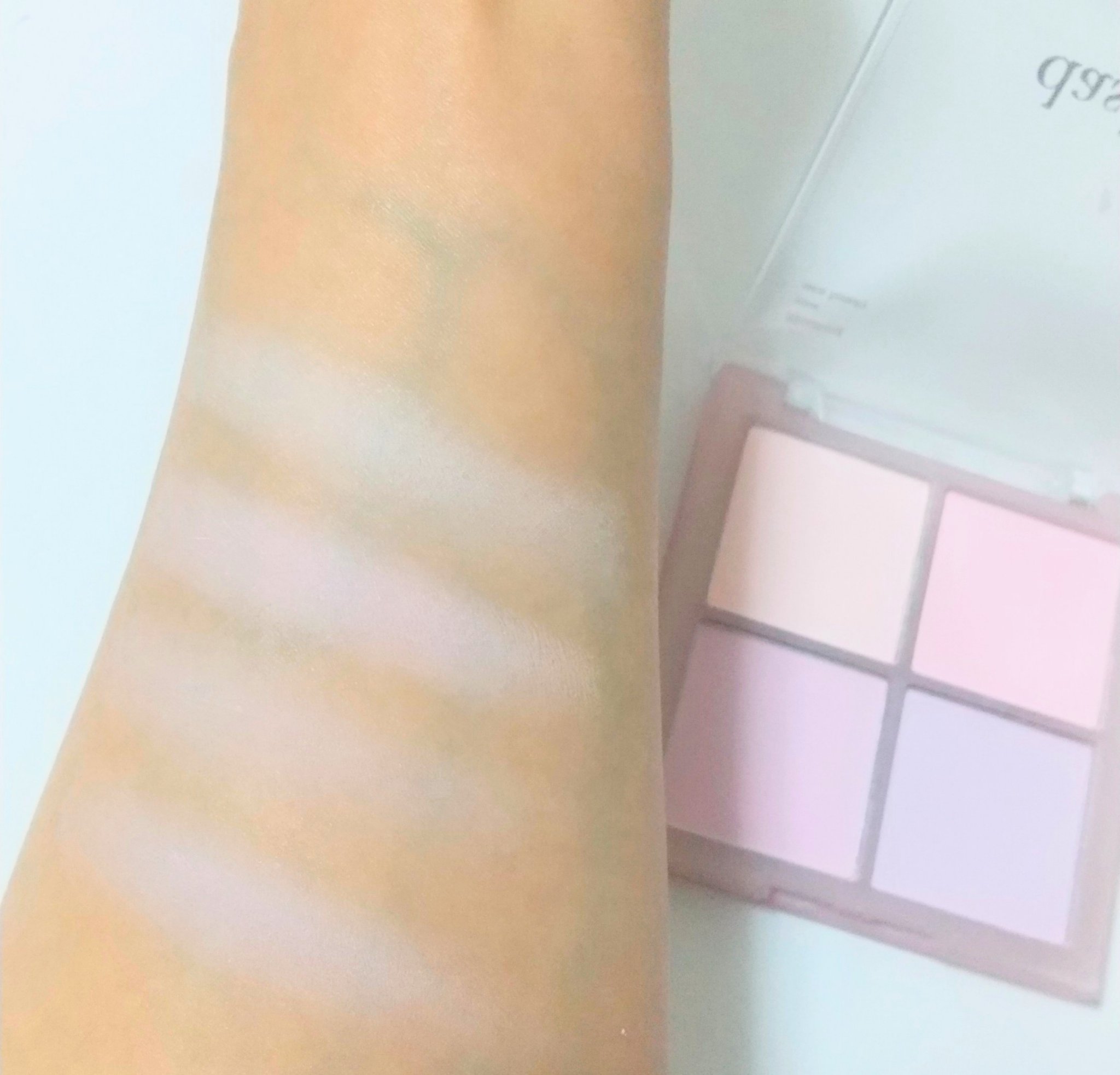 ブレンディングムードチーク/dasique/パウダーチークを使ったクチコミ（2枚目）