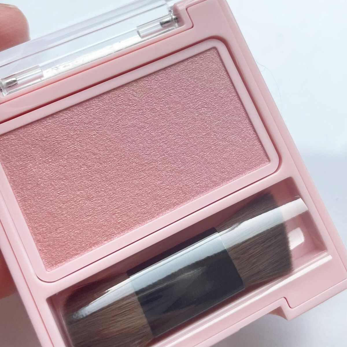 フーミー シングルブラッシュ/WHOMEE/パウダーチークを使ったクチコミ(2枚目)