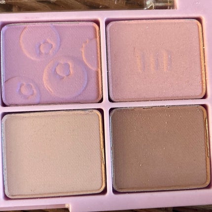 ビーマイスウィートデザートハウスパレット 06 Blueberry Cheese/Milk Touch/アイシャドウパレットを使ったクチコミ(2枚目)
