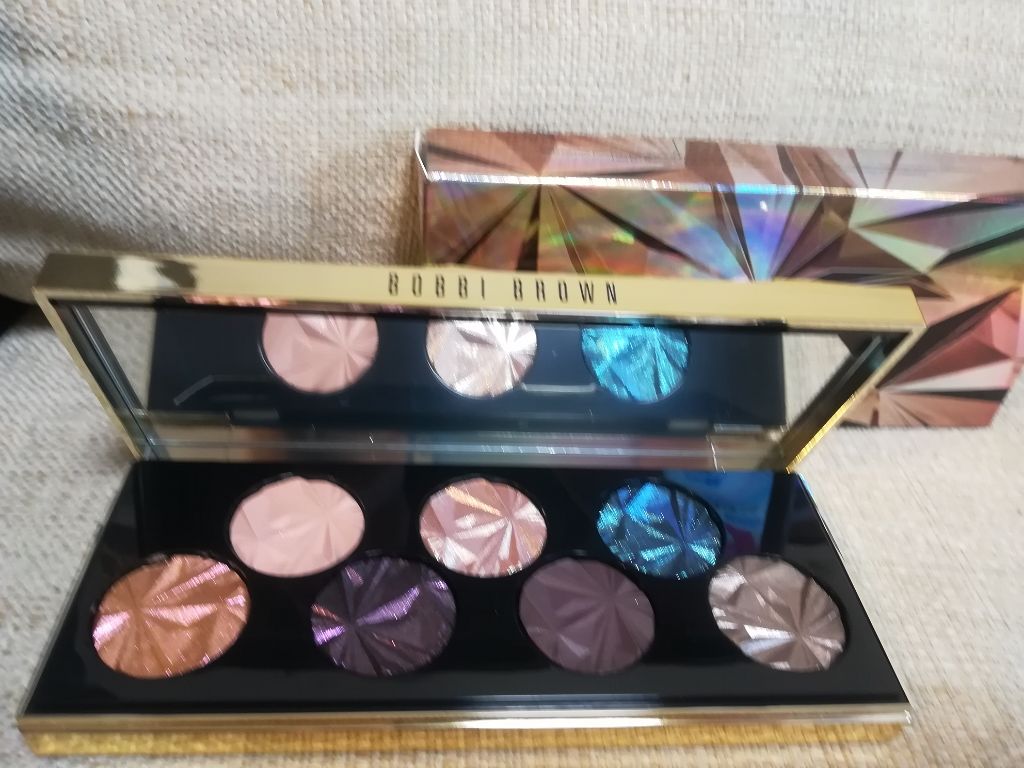 リュクス ジェムズ アイシャドウ パレット/BOBBI BROWN/アイシャドウパレットを使ったクチコミ(1枚目)