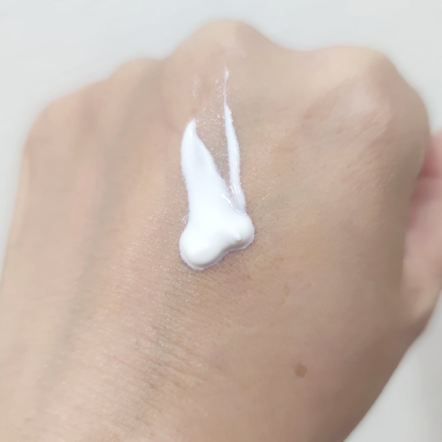 エアリーサンクリーム SPF50+PA++++/Anua/日焼け止めクリームを使ったクチコミ(2枚目)