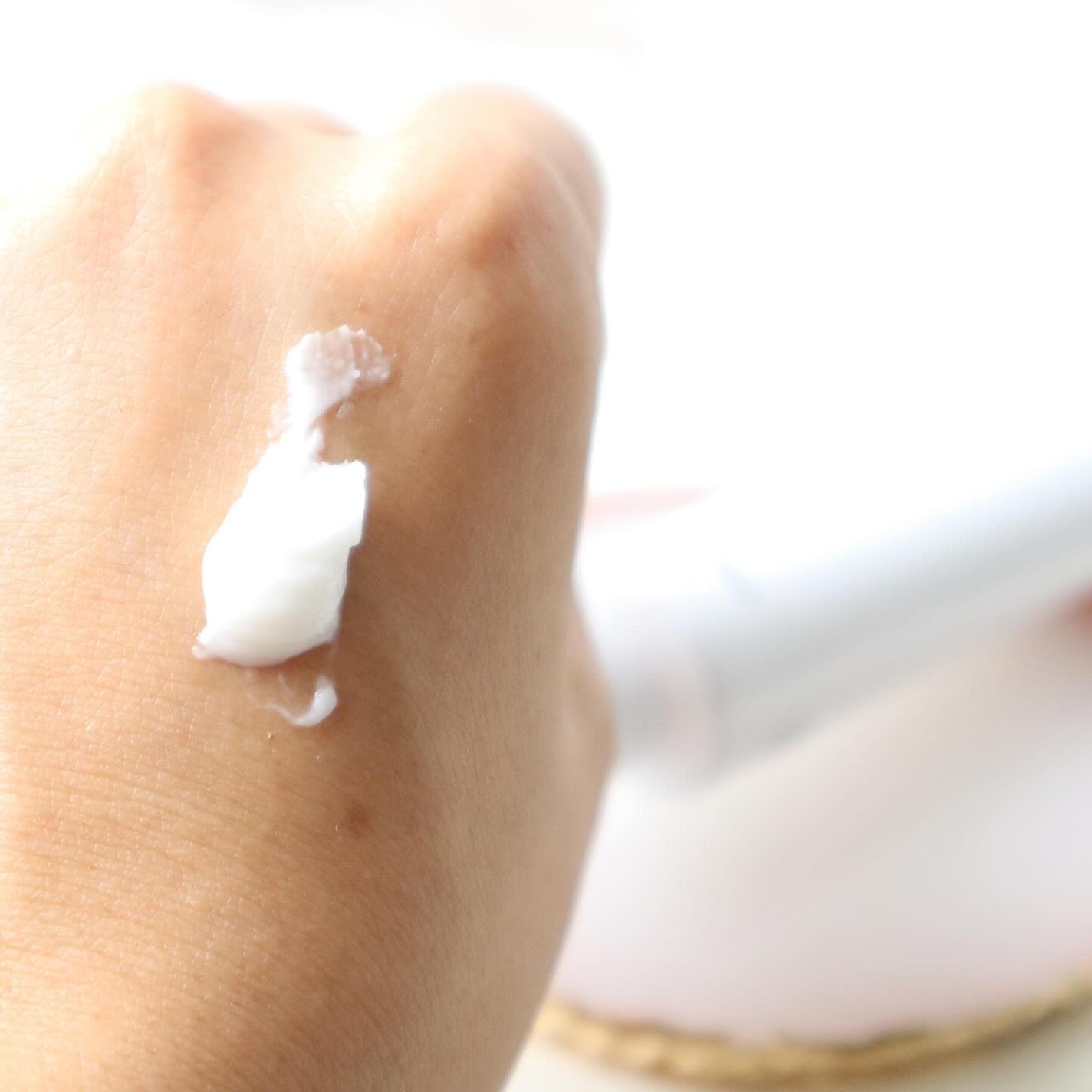 ホワイトニングクリーム/N1us/美容液を使ったクチコミ(3枚目)