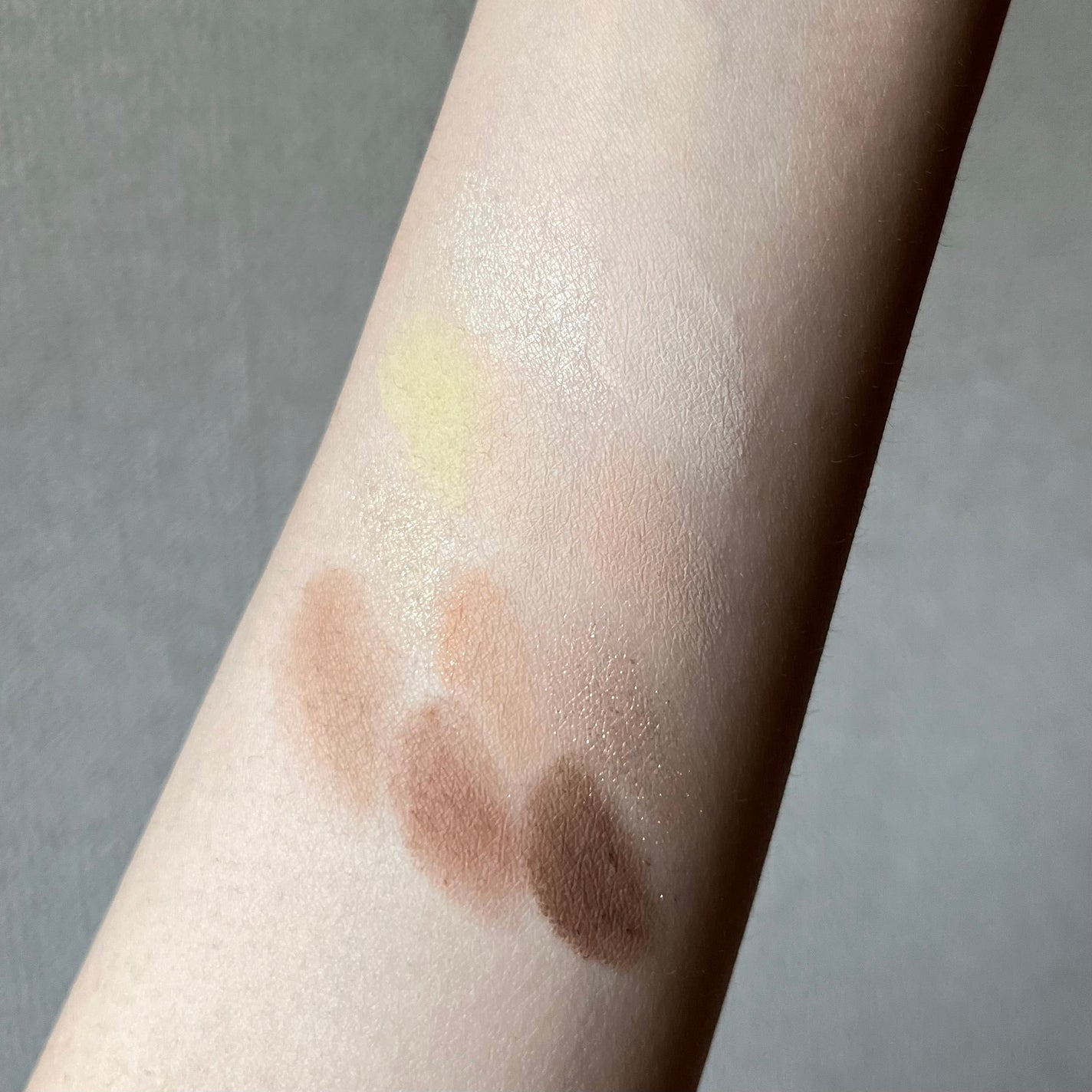 目元チュートリアルアイパレット/Colorgram/アイシャドウパレットを使ったクチコミ(5枚目)