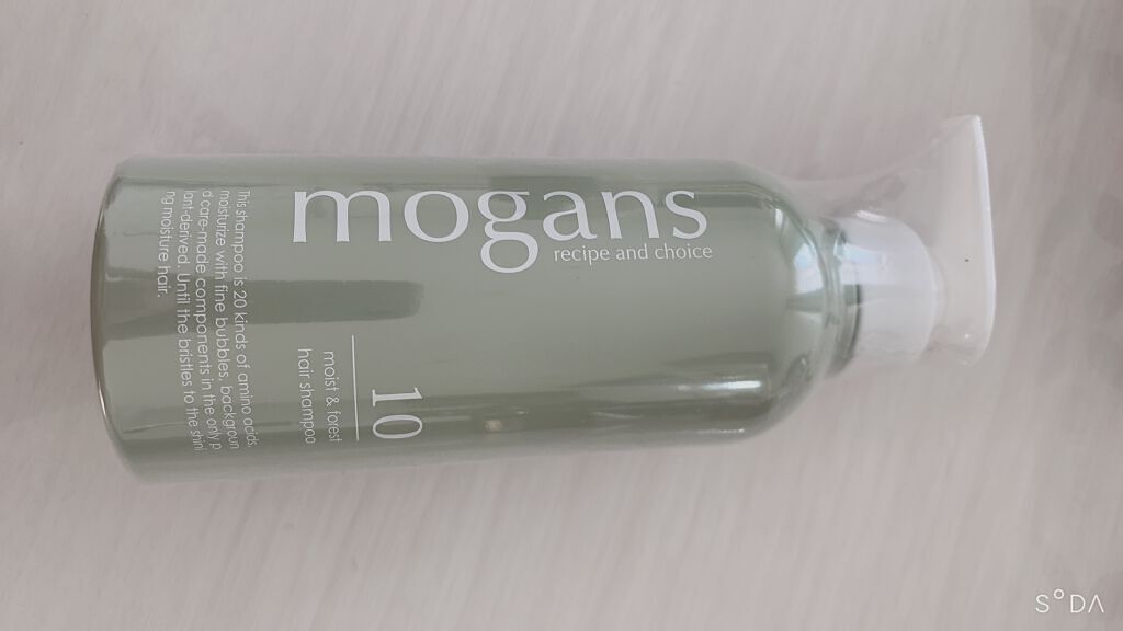 ノンシリコン アミノ酸シャンプー／コンディショナー (モイスト＆フォレスト)/MOGANS/市販シャンプーを使ったクチコミ（1枚目）