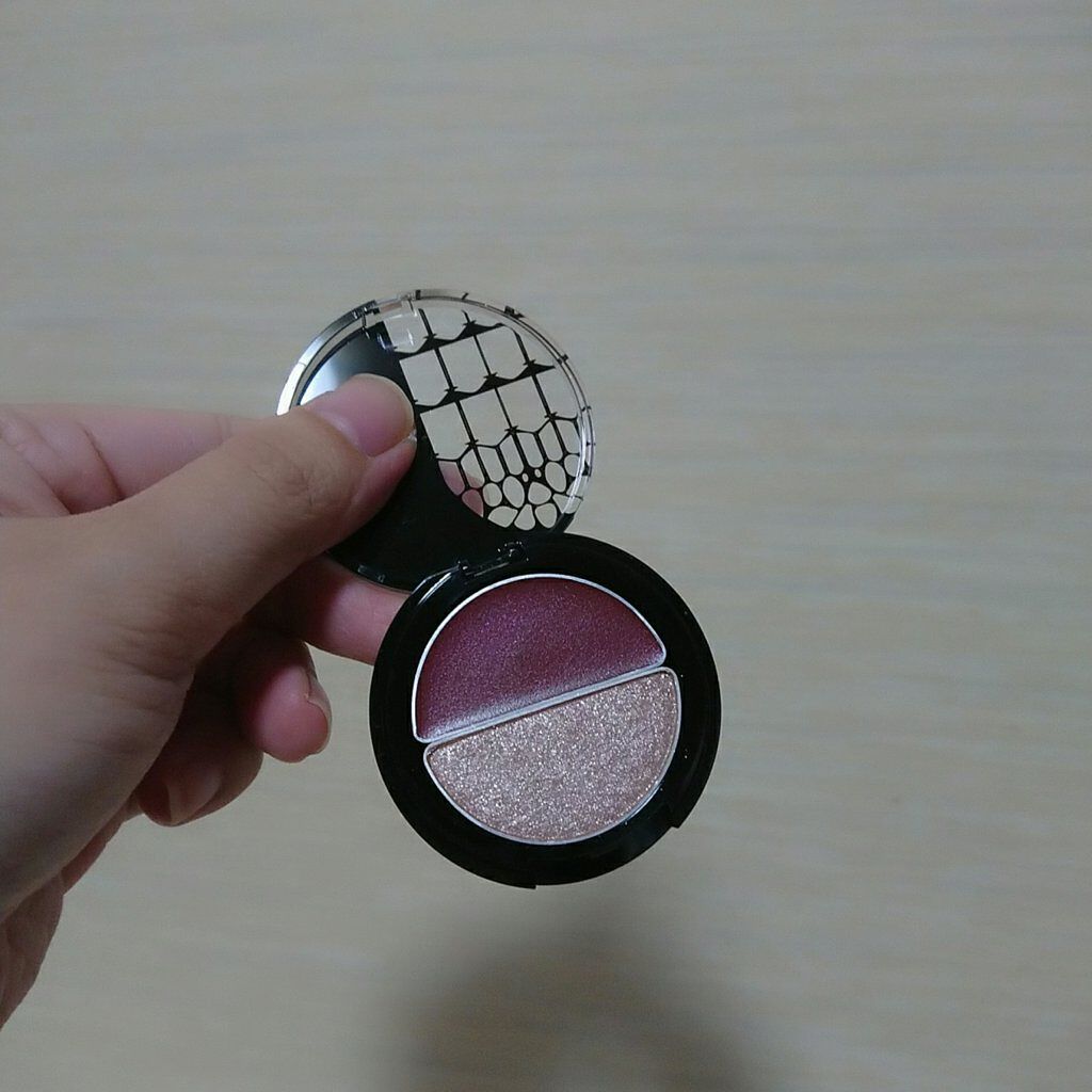 プリズムオングロウ/KATE/ジェル・クリームアイシャドウを使ったクチコミ（2枚目）