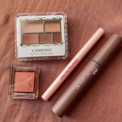 パーフェクトマルチアイズ/キャンメイク/アイシャドウパレットを使ったクチコミ(2枚目)