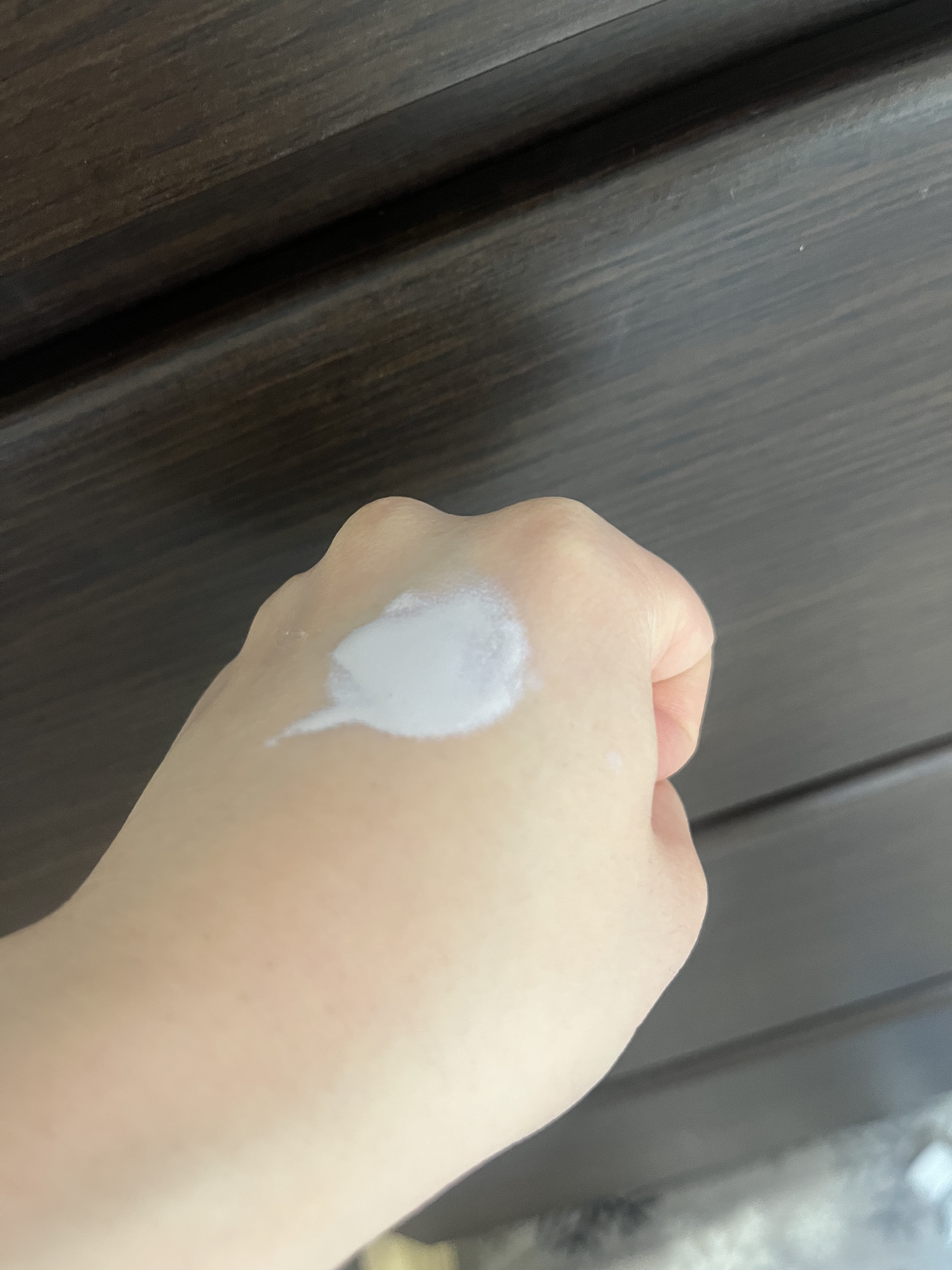 マスクフィットトーンアップエッセンス/TIRTIR(ティルティル)/化粧下地を使ったクチコミ（2枚目）