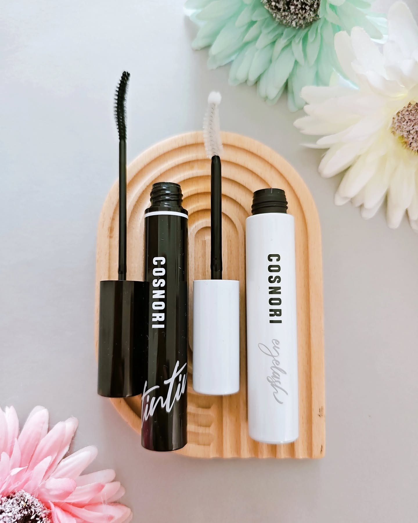 ロングアクティブアイラッシュセラム/COSNORI/まつげ美容液を使ったクチコミ（2枚目）