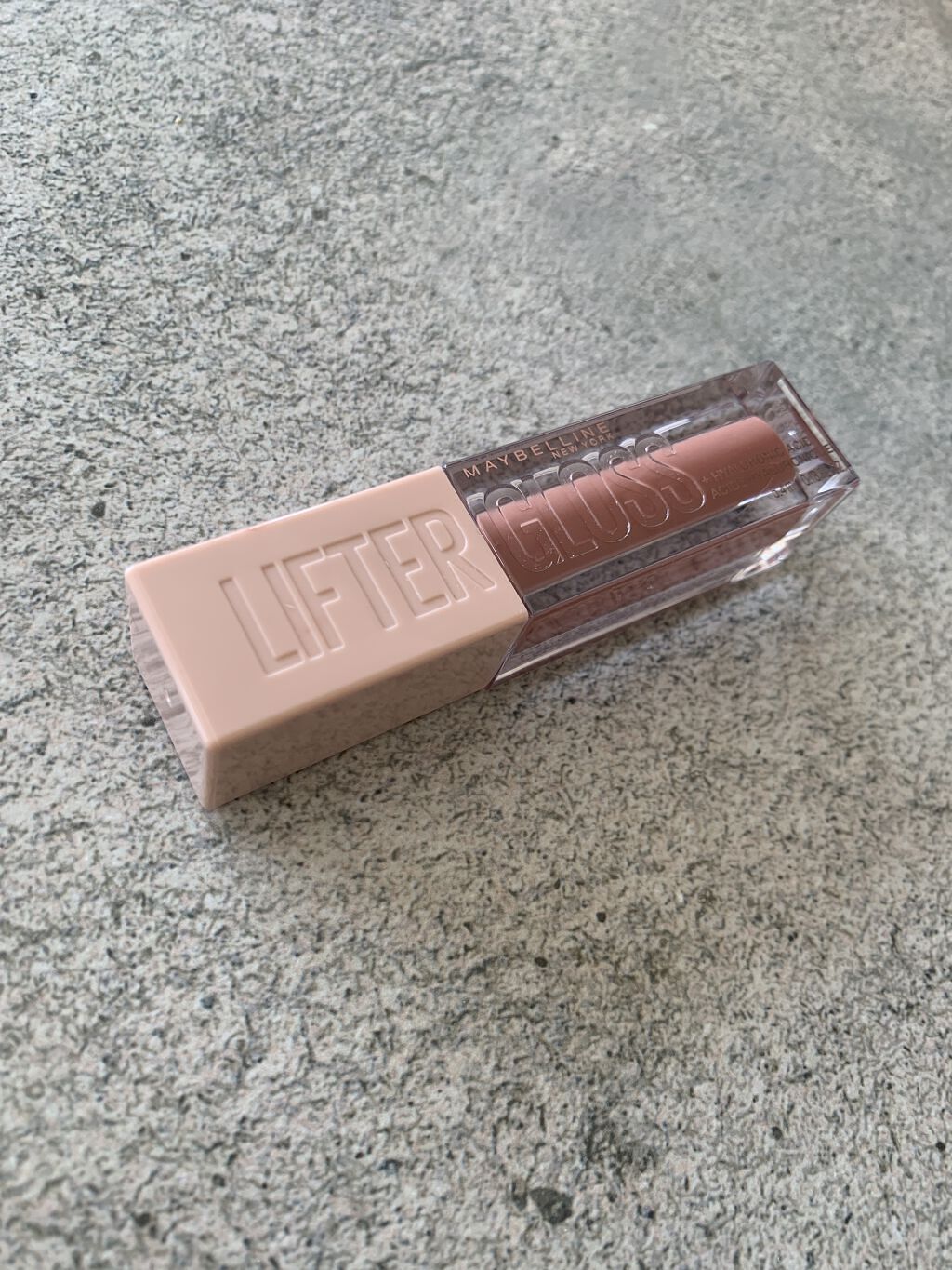 Maybelline Lifter Gloss Plumping Hydrating Lip Gloss / MAYBELLINE NEW YORK