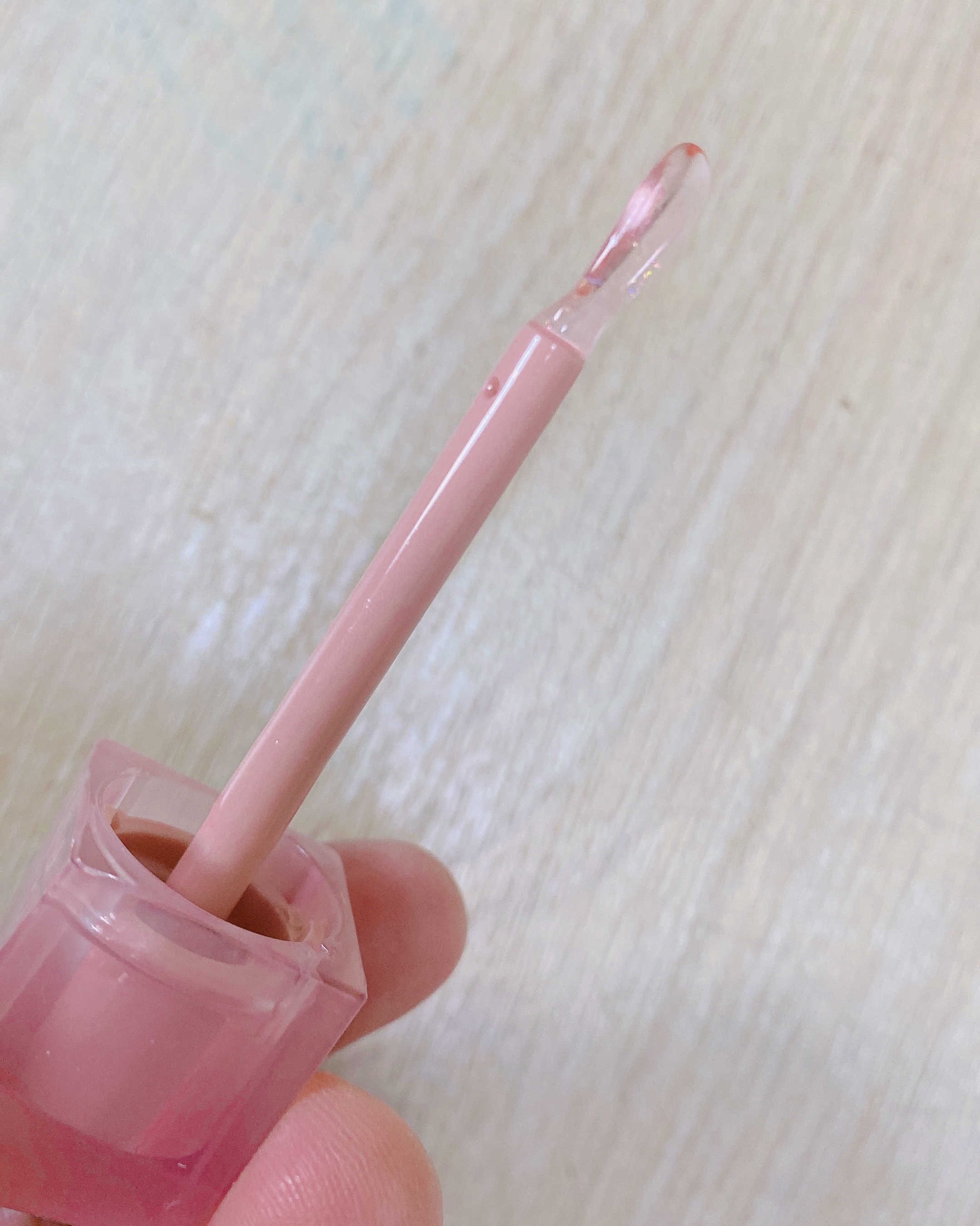 エスポア クチュールリップグロス ロージービーム(Rosy BB Edition)/espoir/リップグロスを使ったクチコミ（3枚目）