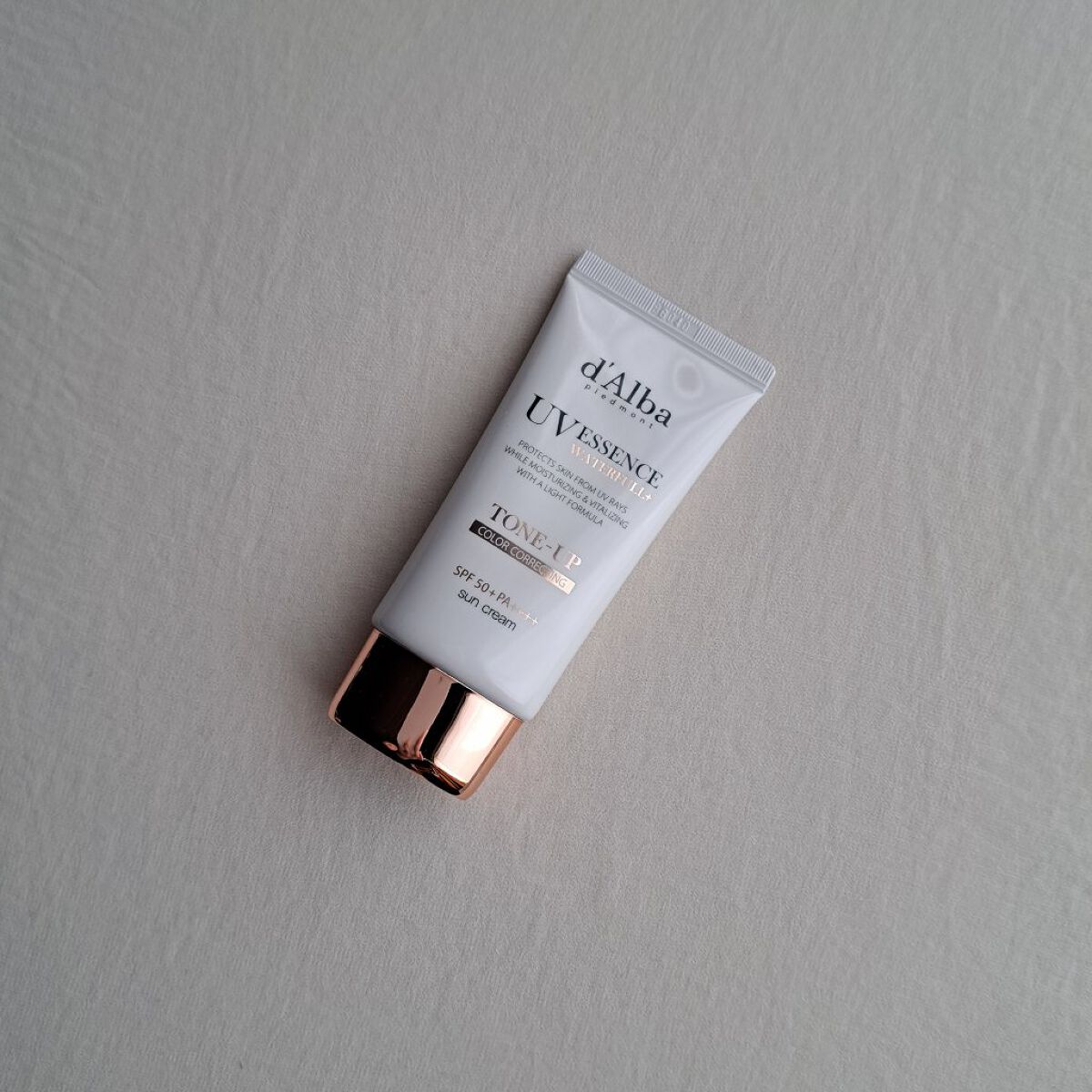 ウォータフルトーンアップサンクリーム/ダルバ/日焼け止めクリームを使ったクチコミ（2枚目）