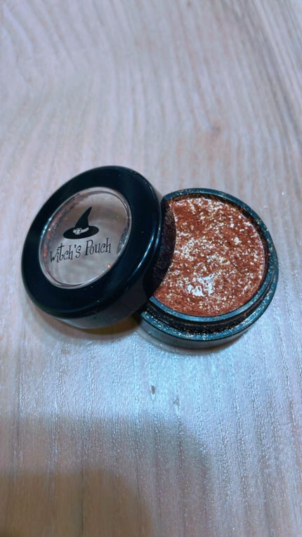 セルフィーフィックスピグメント/Witch's Pouch/単色アイシャドウを使ったクチコミ(1枚目)