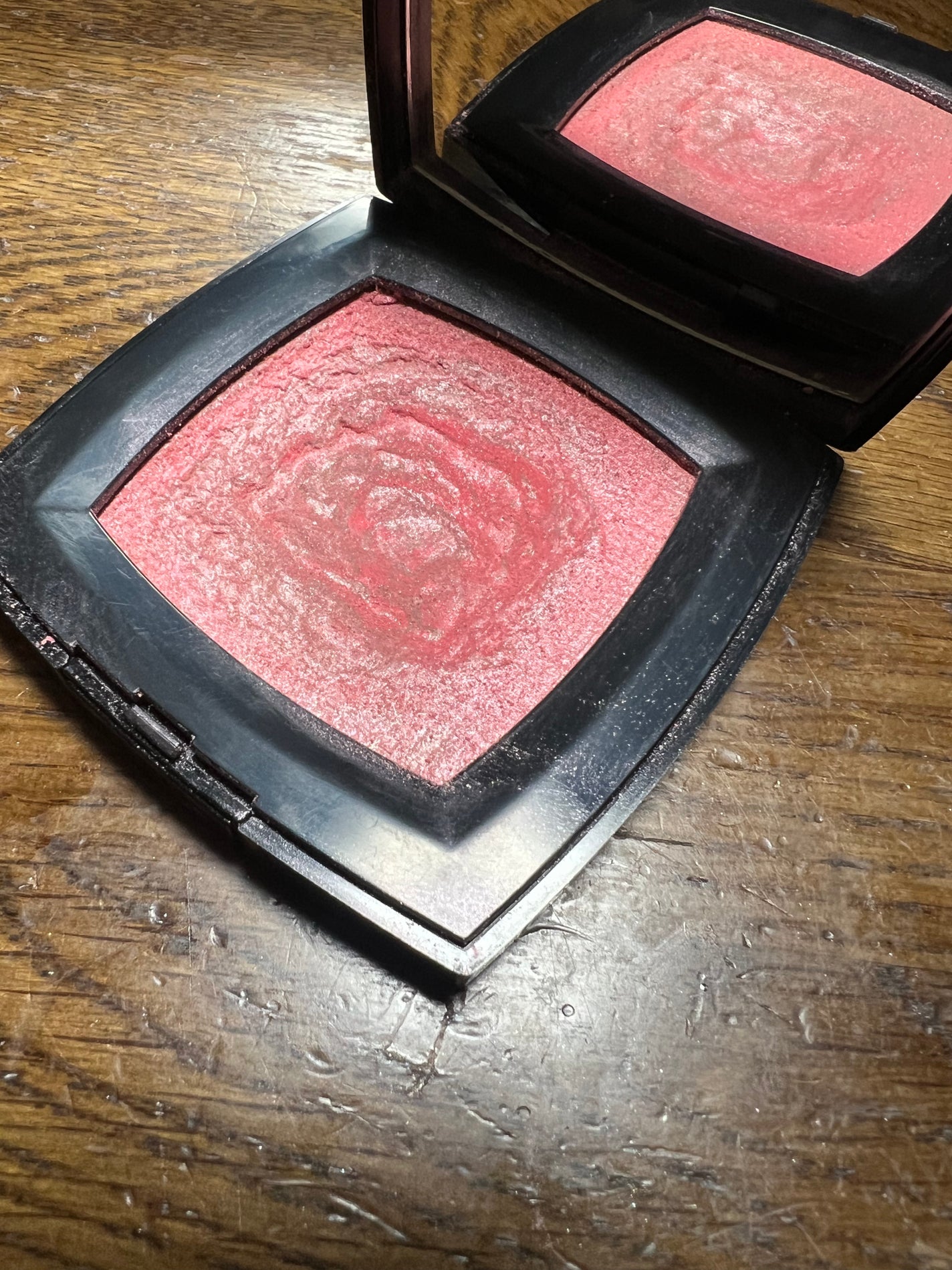 ファンテジー ドゥ シャネル/CHANEL/パウダーチークを使ったクチコミ(2枚目)