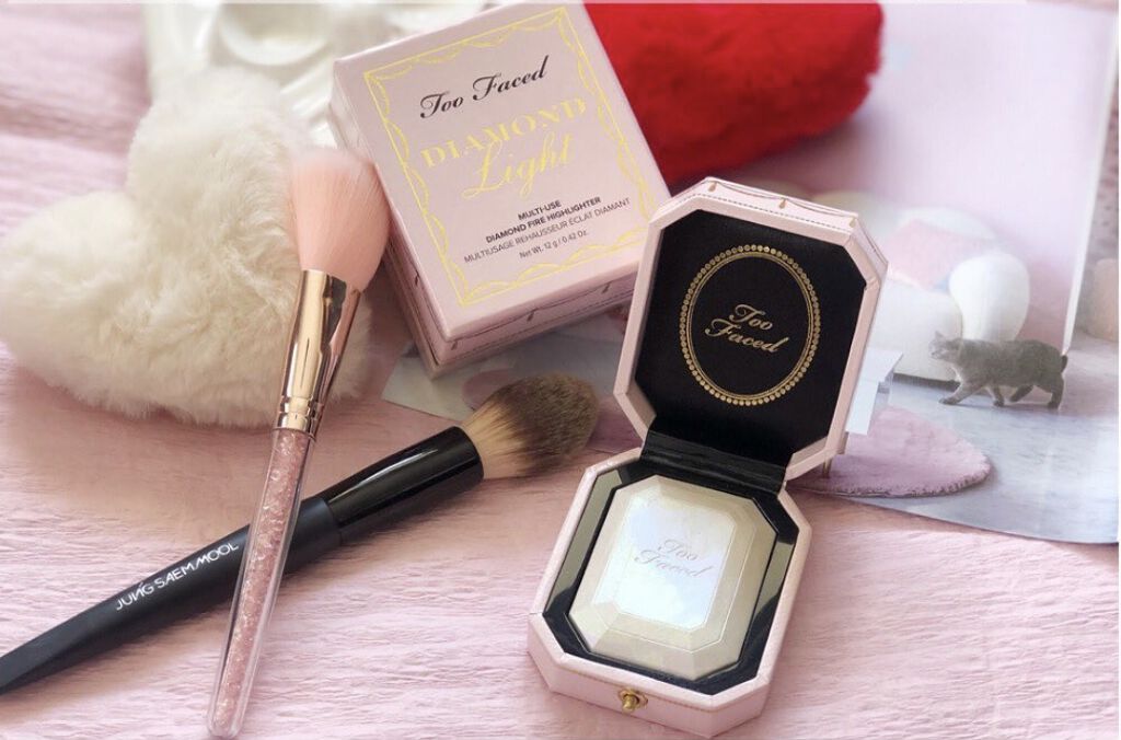 ダイヤモンドライト マルチユース ハイライター/Too Faced/パウダーハイライトを使ったクチコミ（1枚目）