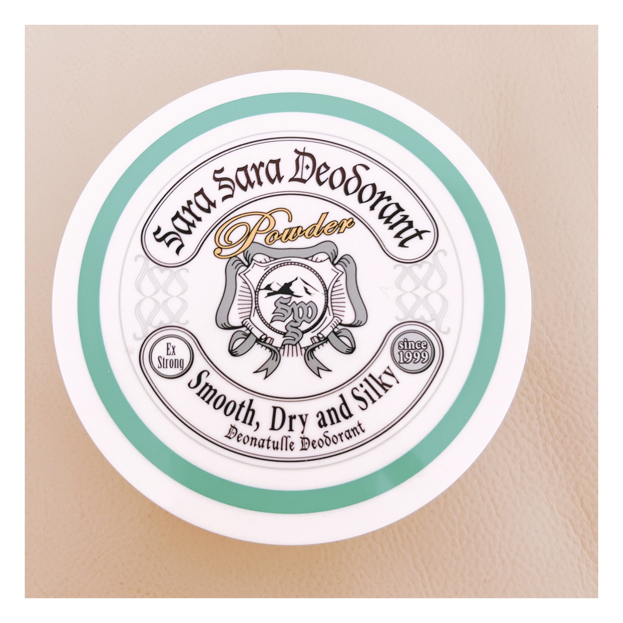 薬用さらさらデオドラントパウダー/デオナチュレ/デオドラント・制汗剤を使ったクチコミ（2枚目）