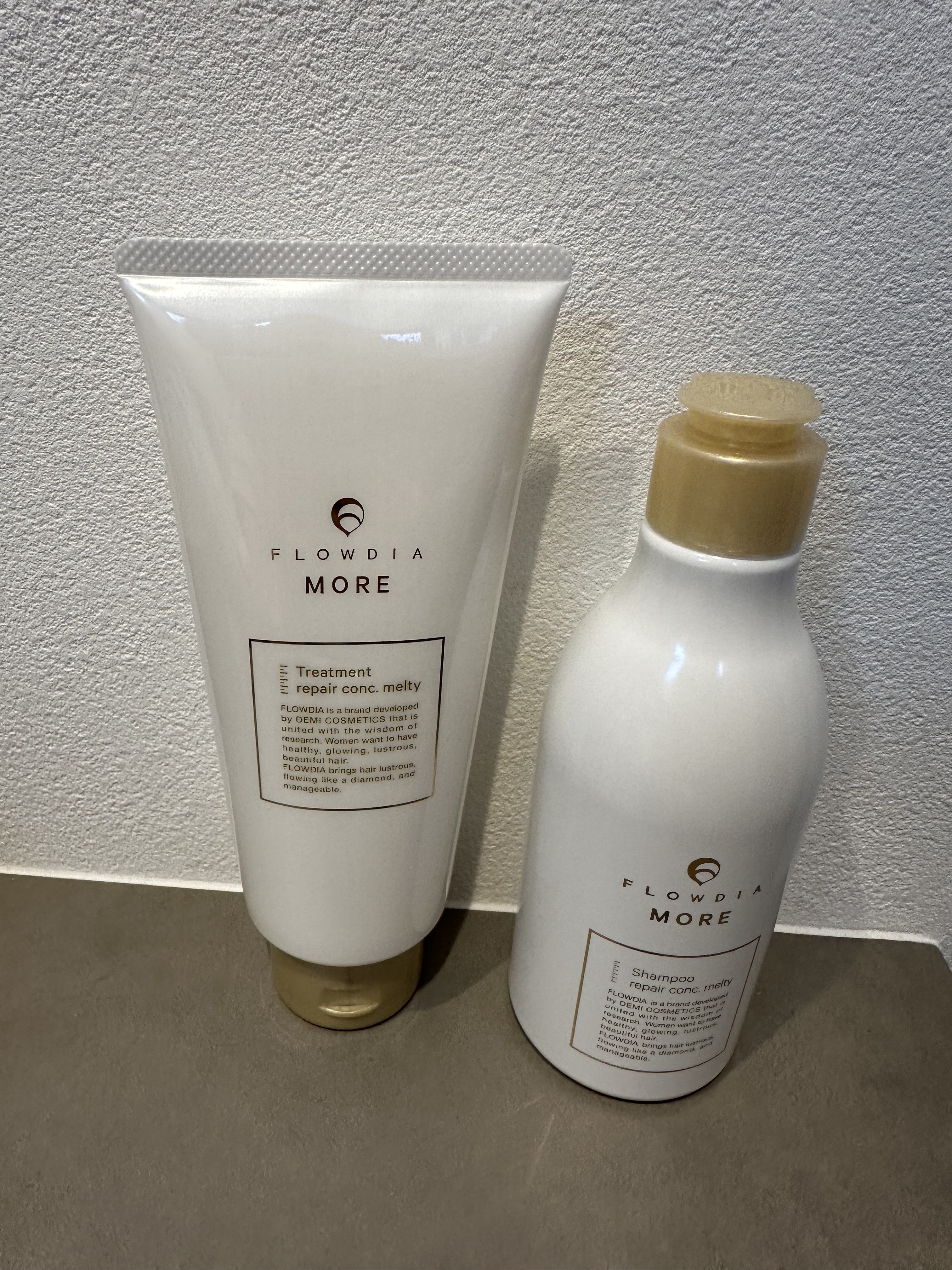 フローディア シャンプー スリークモイスト/FLOWDIA/サロンシャンプーを使ったクチコミ（1枚目）