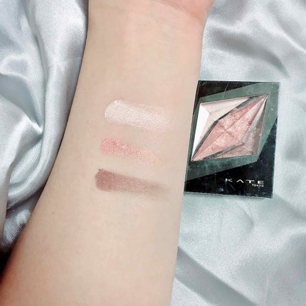 フォルミングエッジアイズ/KATE/アイシャドウパレットを使ったクチコミ(2枚目)